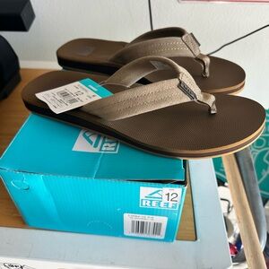 Reef Tan Groundswell Sandals size 12
